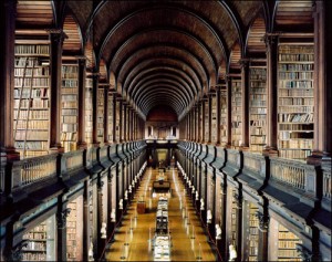 Trinity-College-Library-Dublin-6103