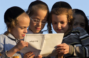 ISRAEL-RELIGION-JUDAISM-TASHLICH
