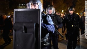 paris-armed-police